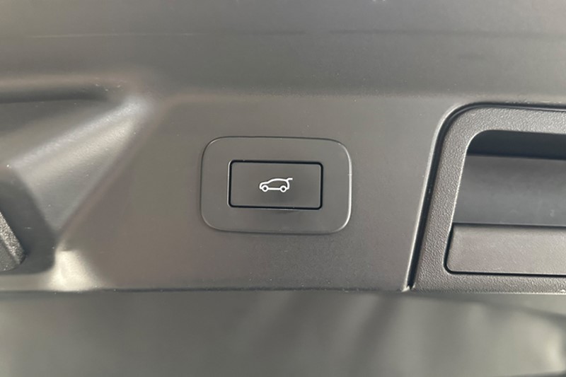 Used Land Rover Range Rover Velar 2023 for sale - 78175994: Photo 49