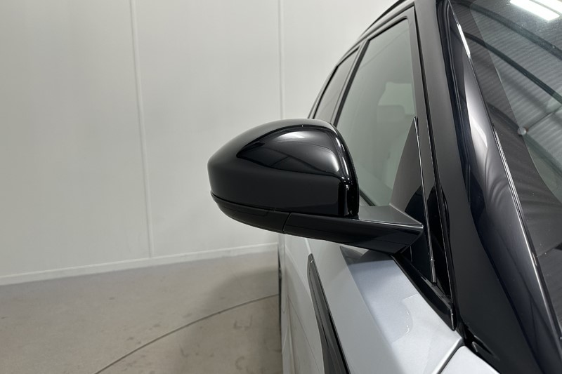 Used Land Rover Range Rover Velar 2023 for sale - 78175994: Photo 55