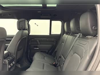Used Land Rover Defender 2024 for sale - 79616957: Photo
