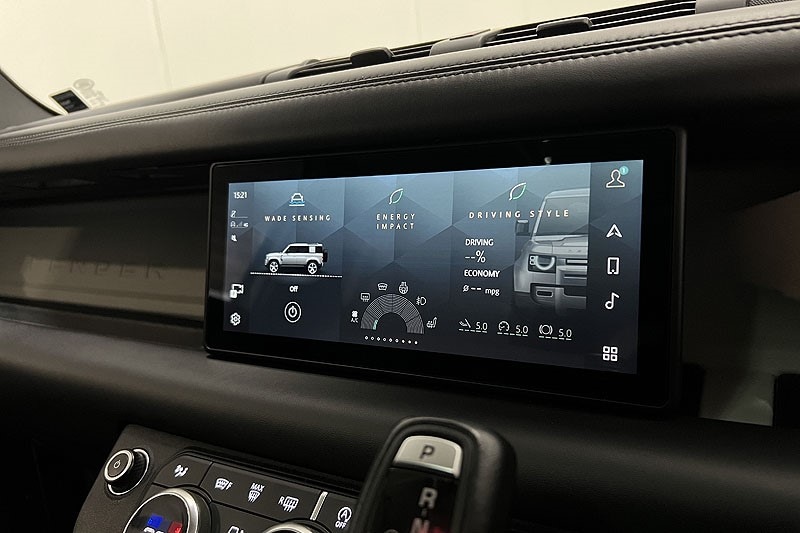 Used Land Rover Defender 2020 for sale - 77918138: Photo 36