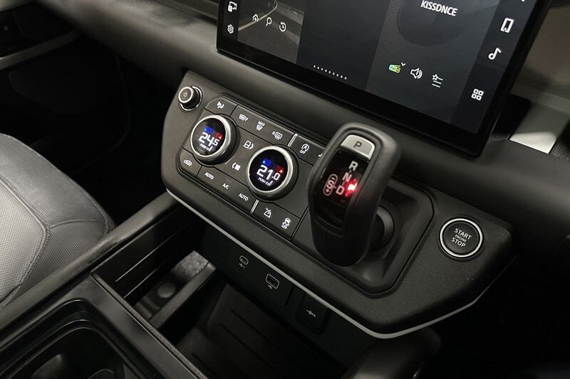 Used Land Rover Defender 2024 for sale - 78121444: Photo 14