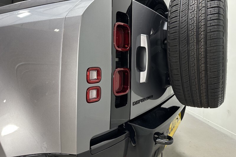 Used Land Rover Defender 2024 for sale - 78121444: Photo 20