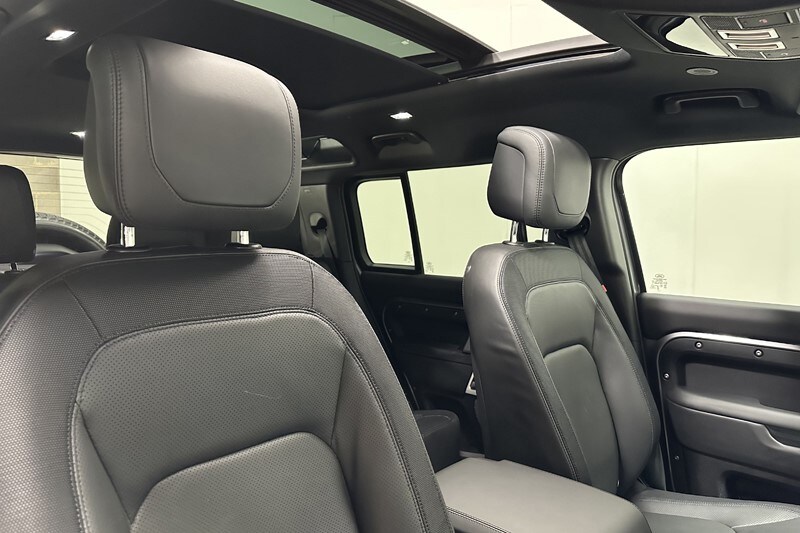 Used Land Rover Defender 2024 for sale - 78121444: Photo 28