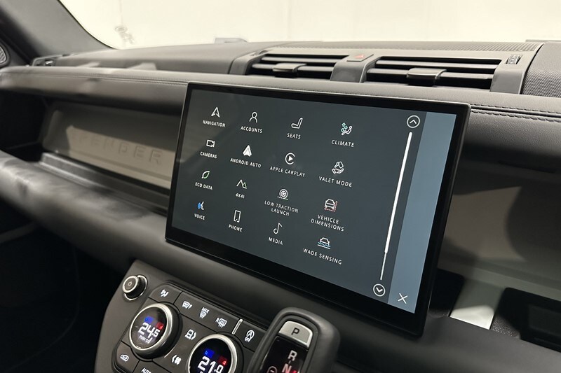 Used Land Rover Defender 2024 for sale - 78121444: Photo 38