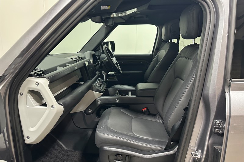 Used Land Rover Defender 2024 for sale - 78121444: Photo 4