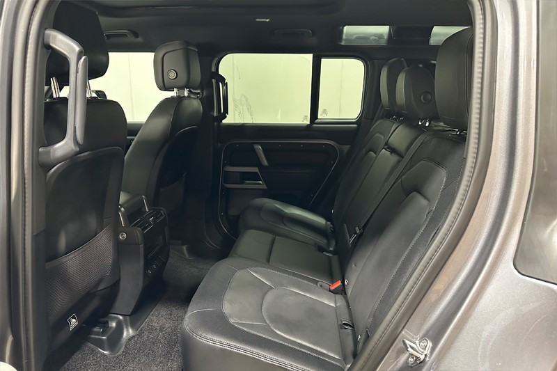 Used Land Rover Defender 2024 for sale - 78121444: Photo 5