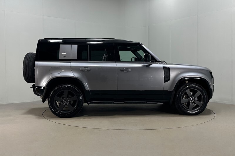 Used Land Rover Defender 2024 for sale - 78121444: Photo 6