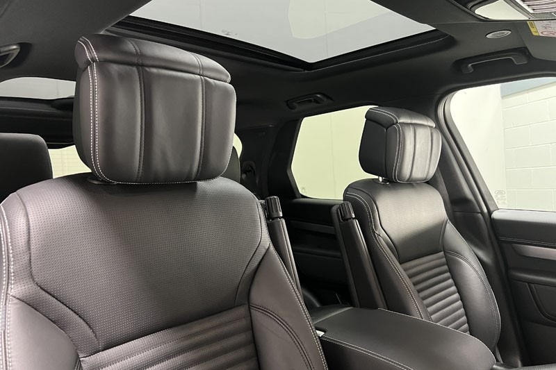 Used Land Rover Discovery 2024 for sale - 77819268: Photo 28