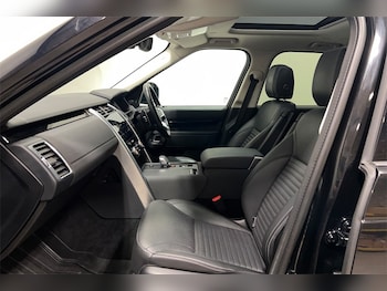 Used Land Rover Discovery 2023 for sale - 79580284: Photo
