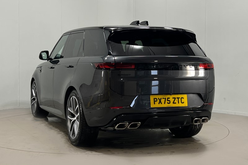 Used Land Rover Range Rover Sport 2025 for sale - 76982149: Photo 2