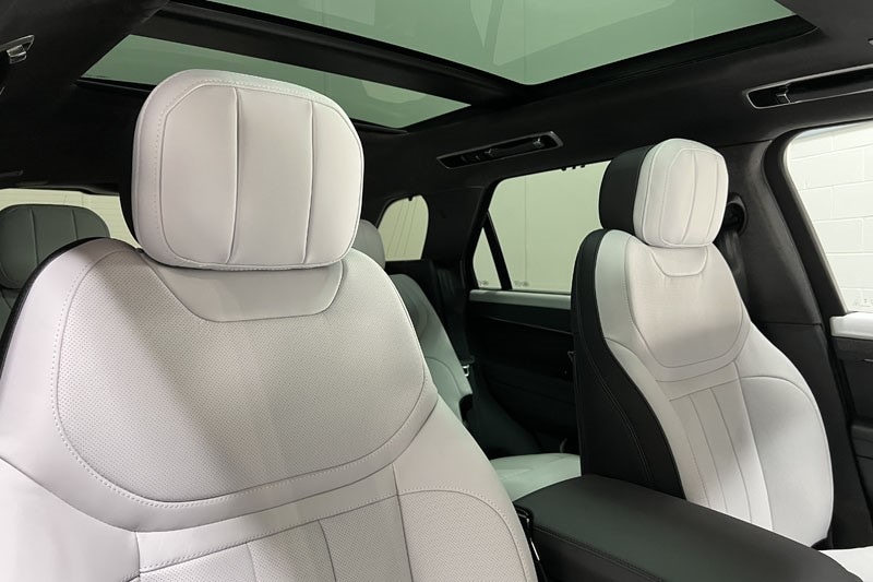 Used Land Rover Range Rover Sport 2025 for sale - 76982149: Photo 27