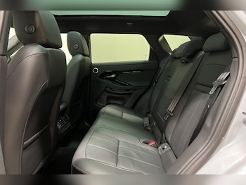 Used Land Rover Range Rover Evoque 2025 for sale - 77476621: Photo