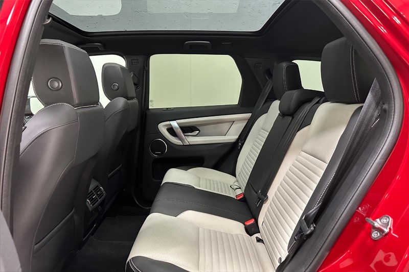 Used Land Rover Discovery Sport 2025 for sale - 76982391: Photo 4