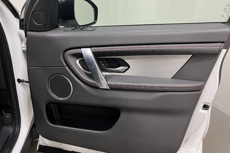 Used Land Rover Discovery Sport 2021 for sale - 77945570: Photo 21