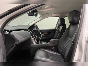 Used Land Rover Discovery Sport 2020 for sale - 77708314: Photo