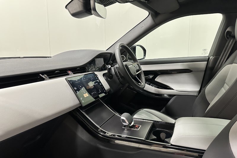 Used Land Rover Range Rover Evoque 2025 for sale - 76982074: Photo 38