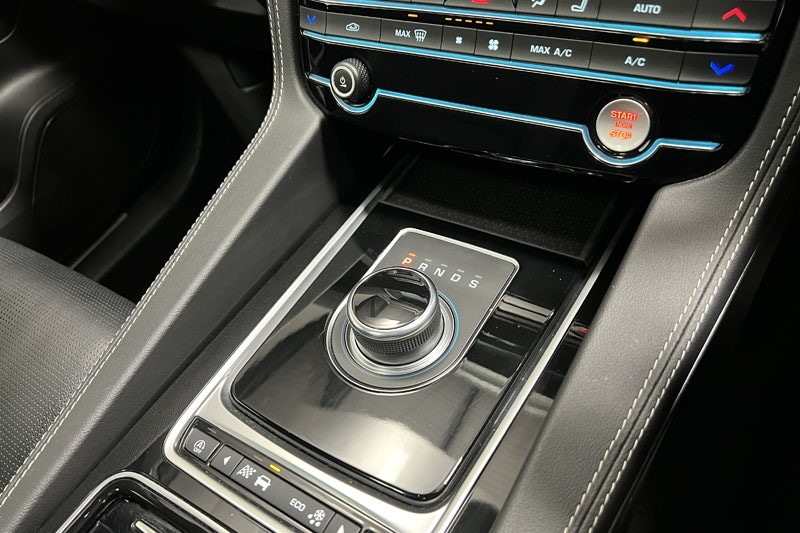 Used Jaguar F-Pace 2019 for sale - 77093886: Photo 13