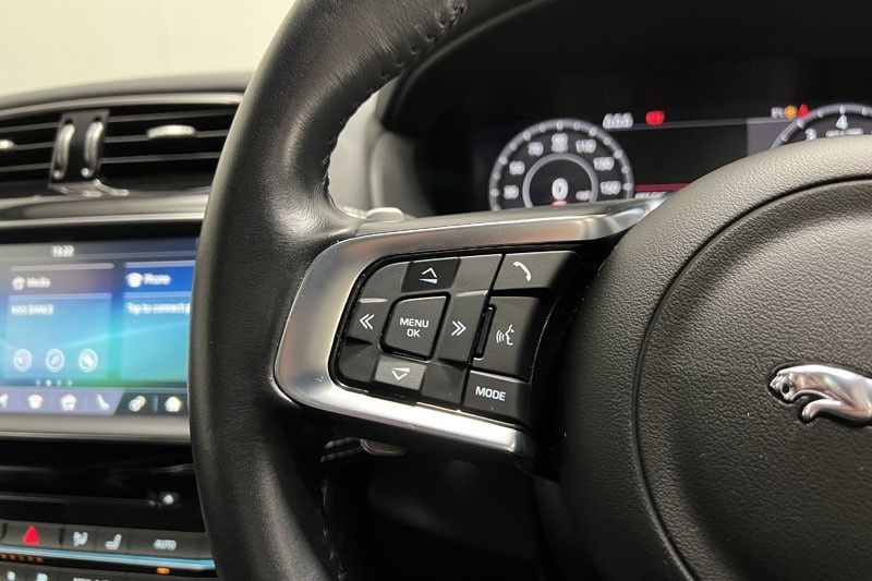 Used Jaguar F-Pace 2019 for sale - 77093886: Photo 28