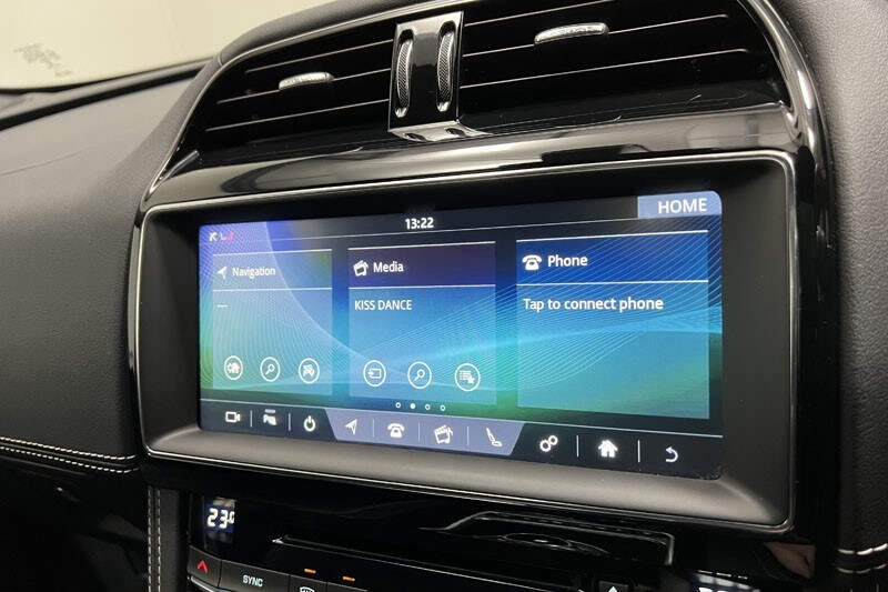 Used Jaguar F-Pace 2019 for sale - 77093886: Photo 32