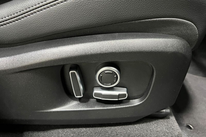 Used Jaguar F-Pace 2021 for sale - 77087677: Photo 24