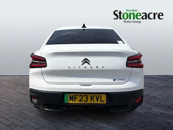Used Citroen e-C4 2023 for sale - 79412824: Photo