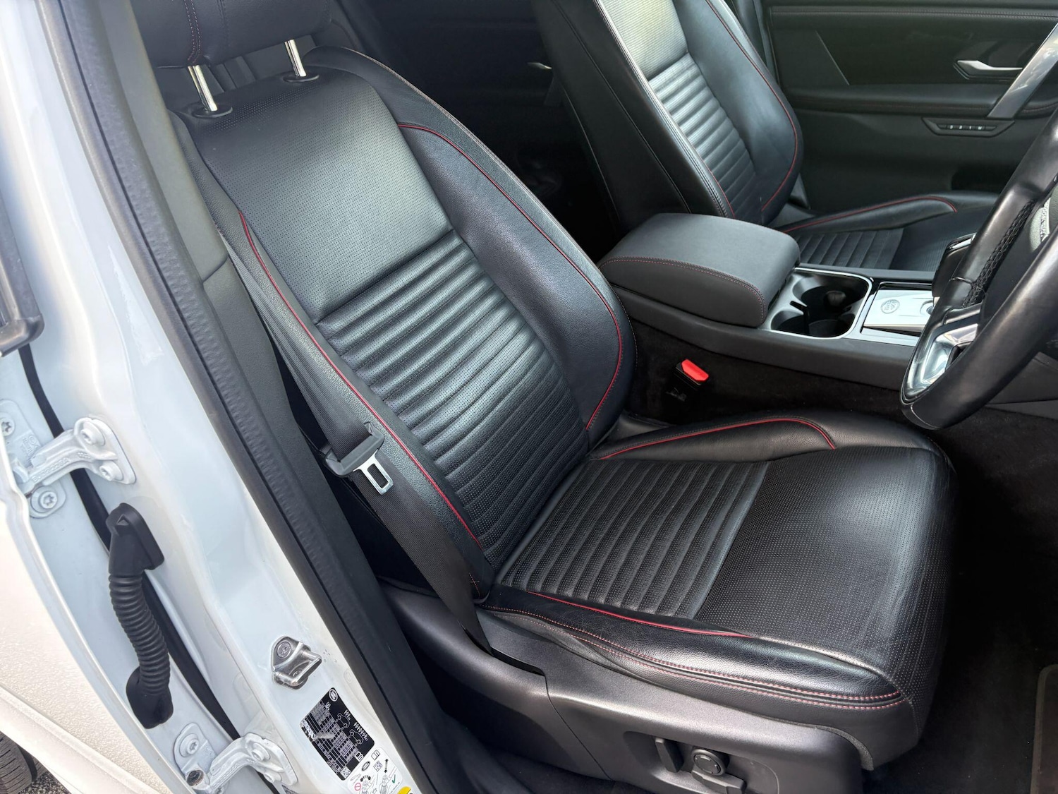 Used Land Rover Discovery Sport 2020 for sale - 77956948: Photo 10