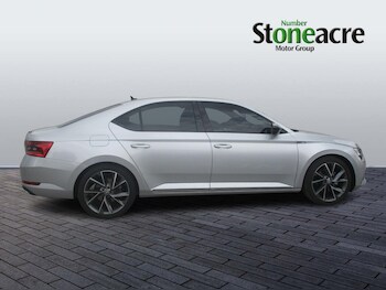 Used Skoda Superb 2024 for sale - 77400451: Photo