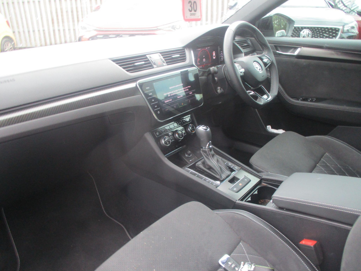 Used Skoda Superb 2024 for sale - 77400451: Photo 9