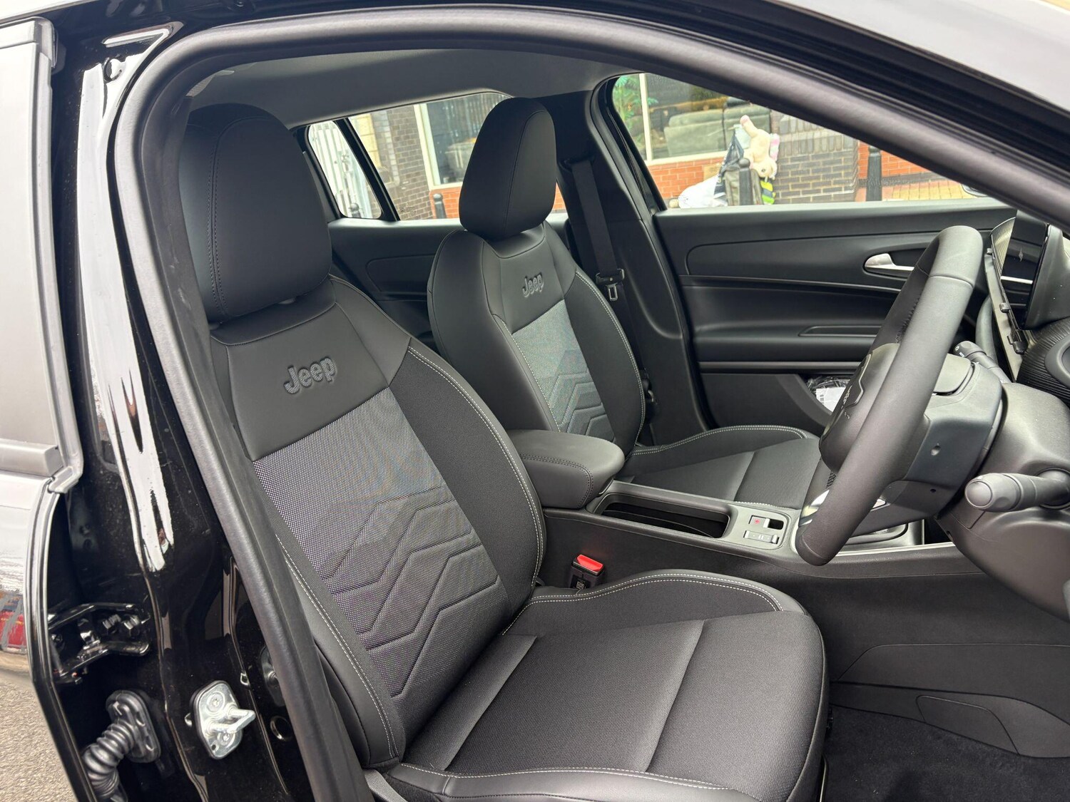 Used Jeep Avenger 2025 for sale - 76246849: Photo 15