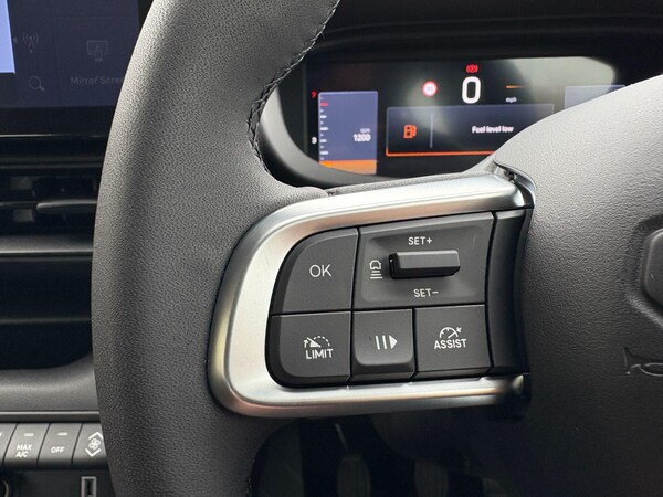 Used Jeep Avenger 2025 for sale - 76246849: Photo 19