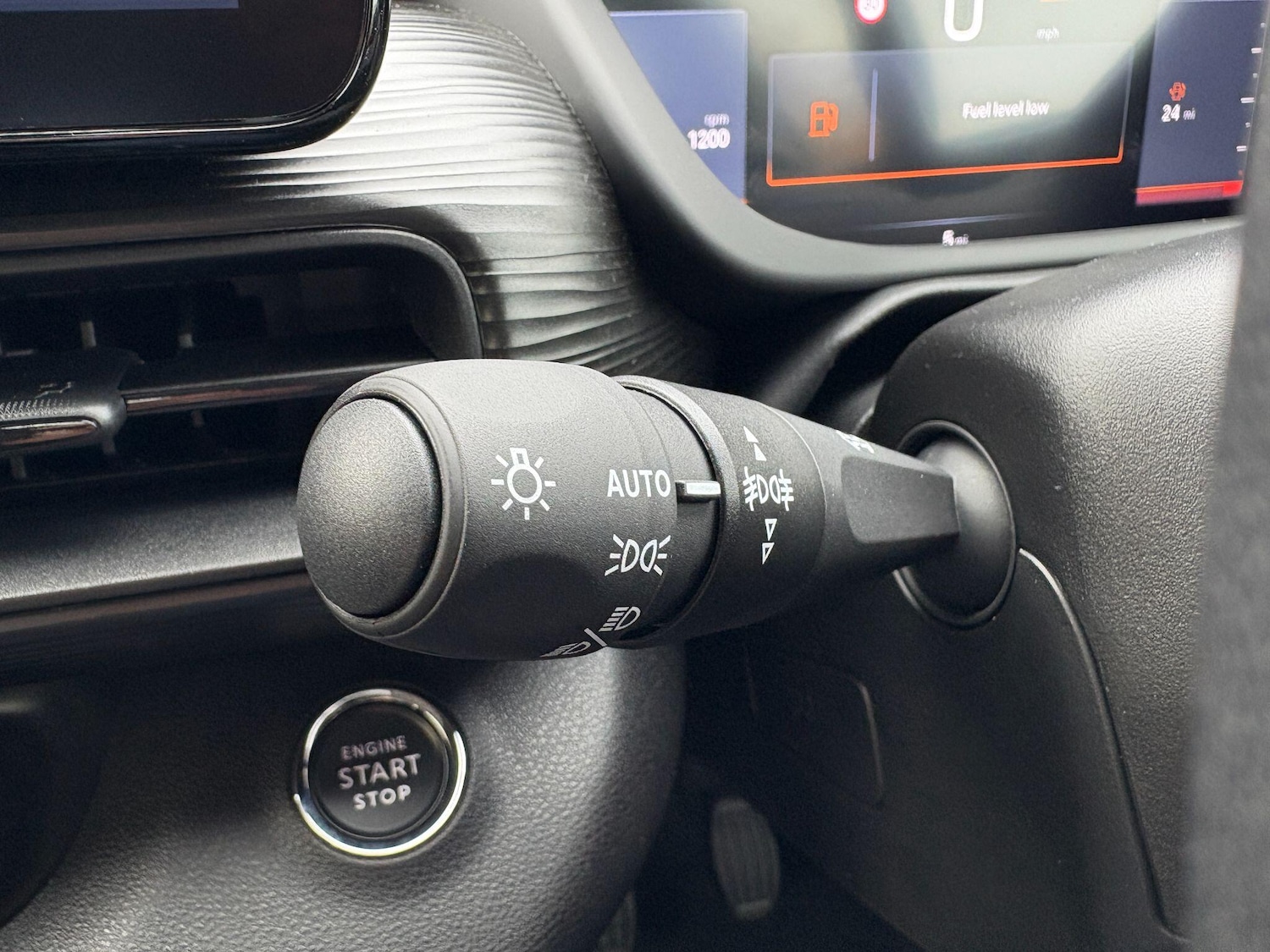 Used Jeep Avenger 2025 for sale - 76246849: Photo 21