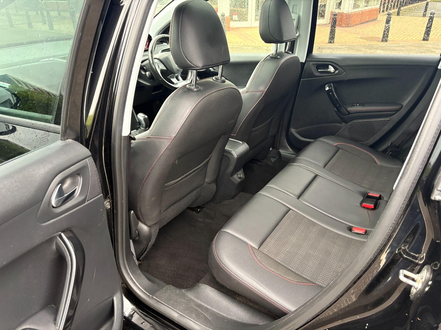 Used Peugeot 2008 2018 for sale - 77574448: Photo 11