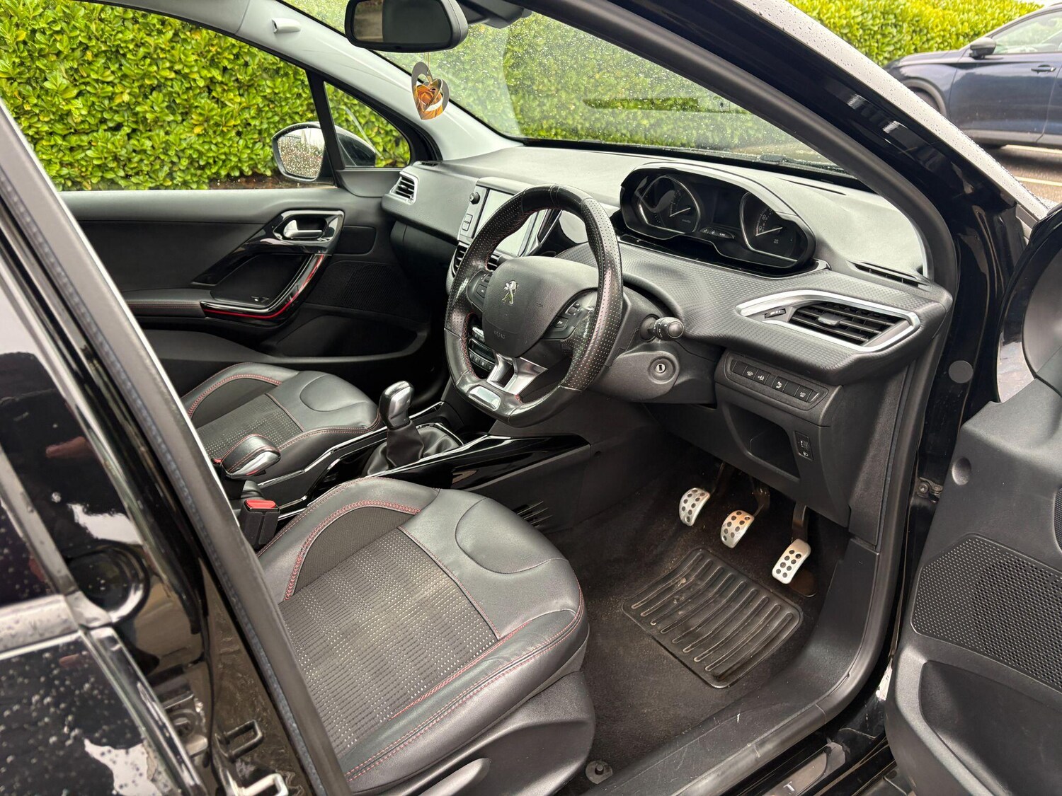 Used Peugeot 2008 2018 for sale - 77574448: Photo 15