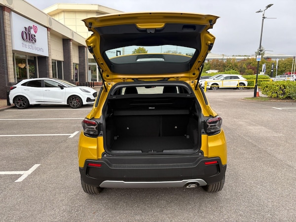 Used Jeep Avenger 2025 for sale - 76247423: Photo 9
