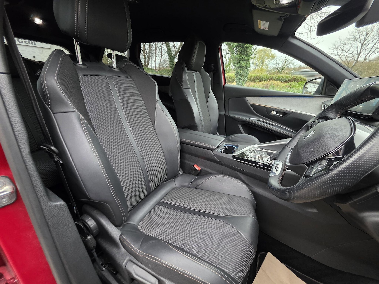 Used Peugeot 5008 2022 for sale - 76688856: Photo 14