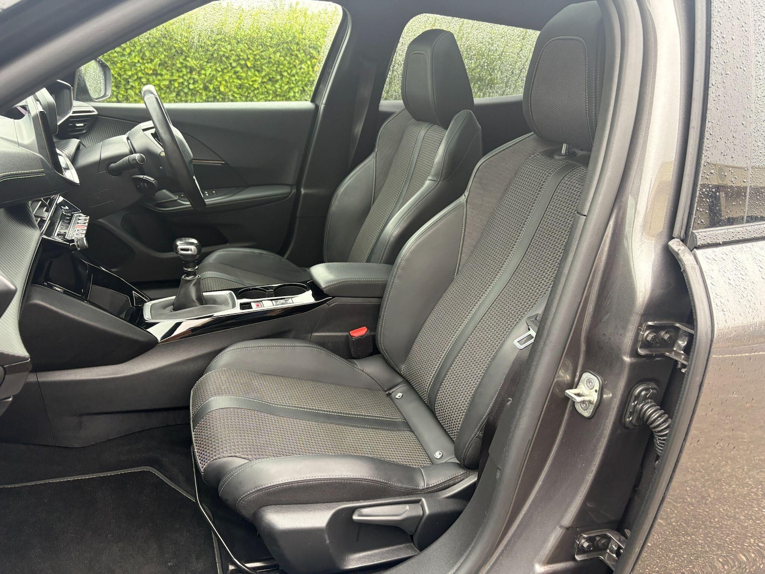 Used Peugeot 2008 2022 for sale - 77175184: Photo 30