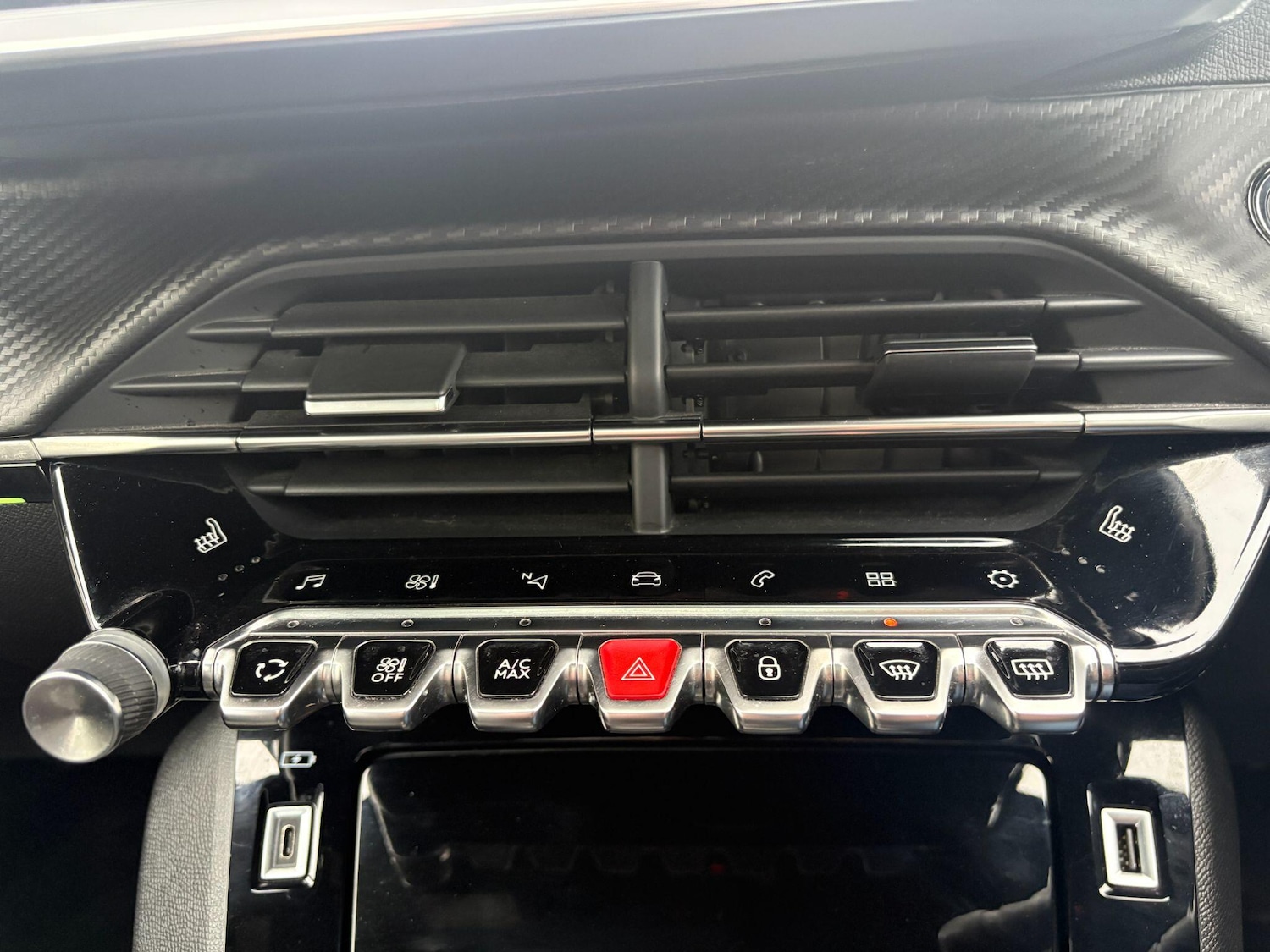 Used Peugeot 2008 2022 for sale - 77175184: Photo 32