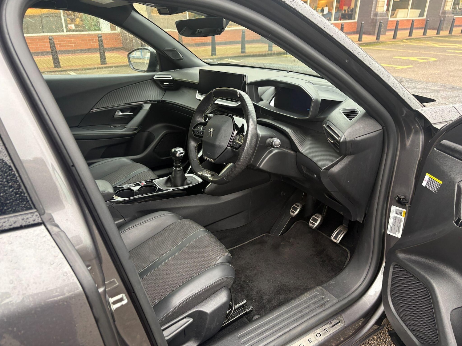 Used Peugeot 2008 2022 for sale - 77175184: Photo 9