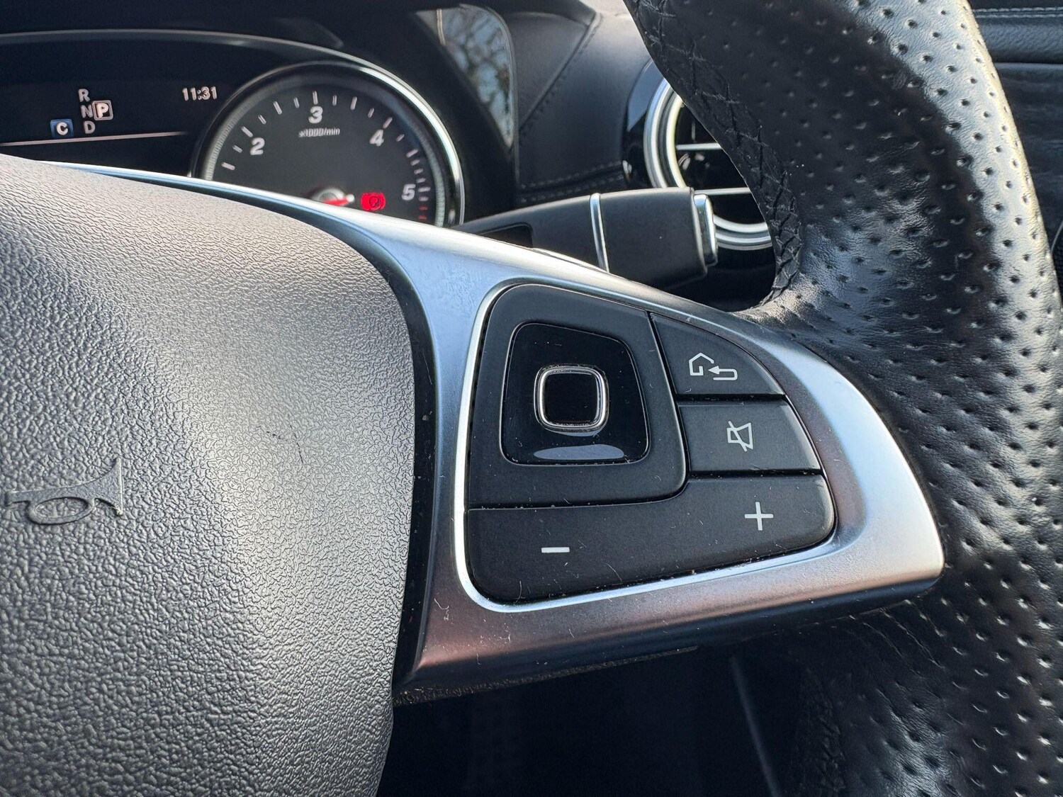 Used Mercedes-Benz E Class 2016 for sale - 76632778: Photo 23