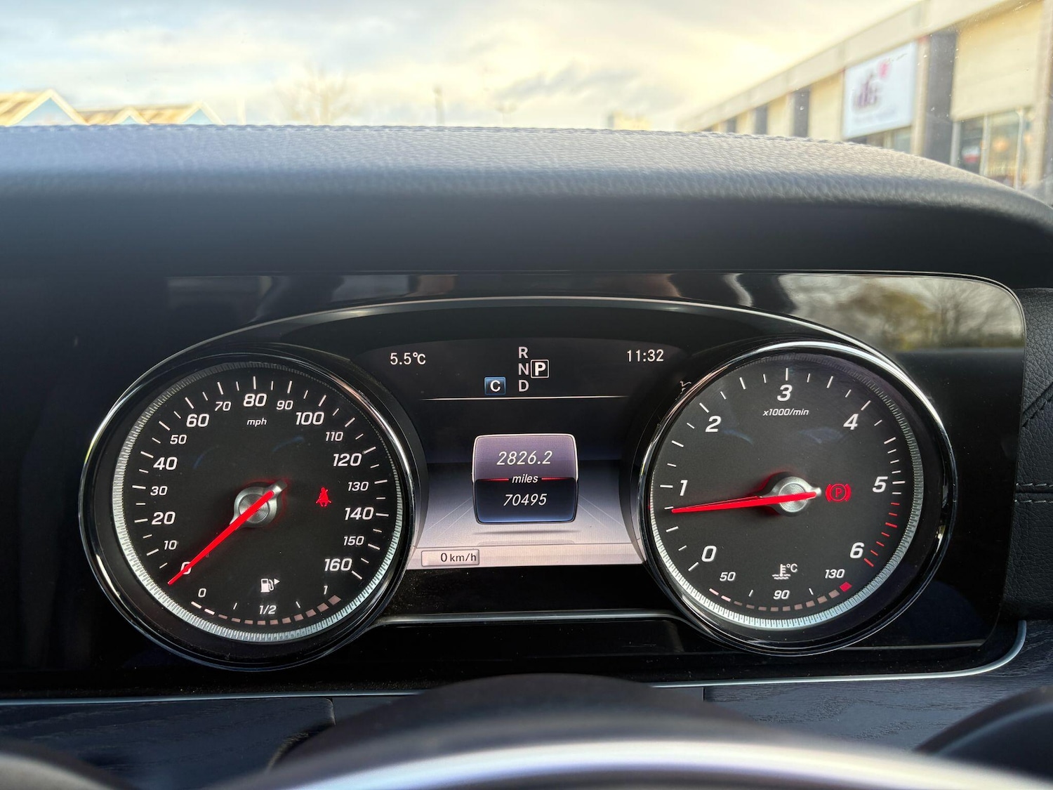 Used Mercedes-Benz E Class 2016 for sale - 76632778: Photo 25