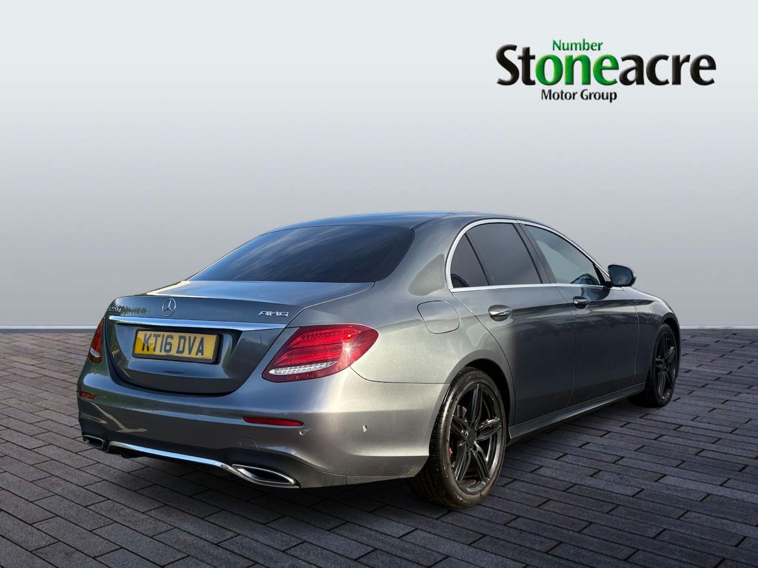 Used Mercedes-Benz E Class 2016 for sale - 76632778: Photo 3