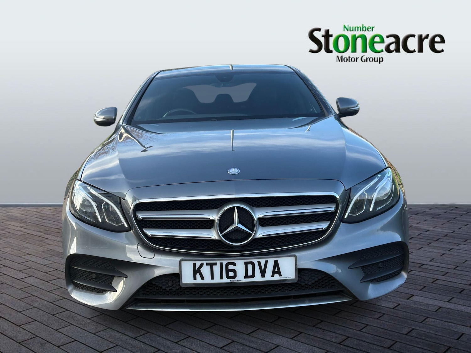 Used Mercedes-Benz E Class 2016 for sale - 76632778: Photo 8