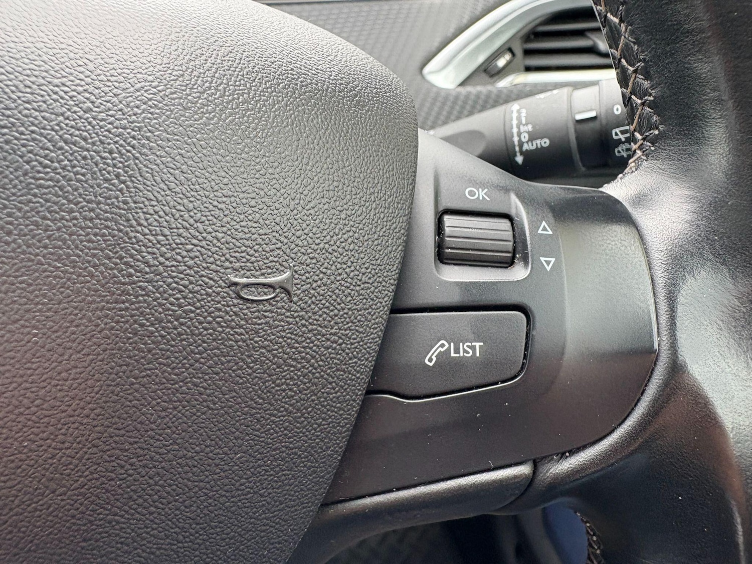 Used Peugeot 2008 2019 for sale - 77709870: Photo 19