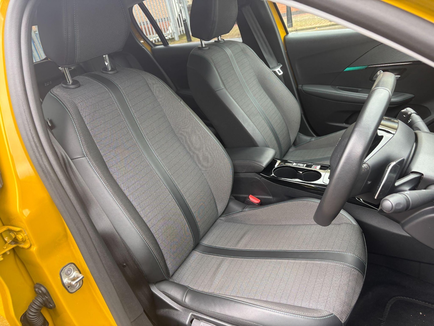 Used Peugeot 208 2023 for sale - 76996544: Photo 14