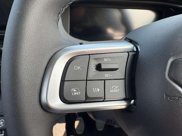 Used Jeep Avenger 2025 for sale - 75646917: Photo 19