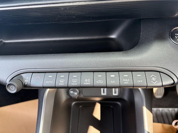 Used Jeep Avenger 2025 for sale - 75646917: Photo 34