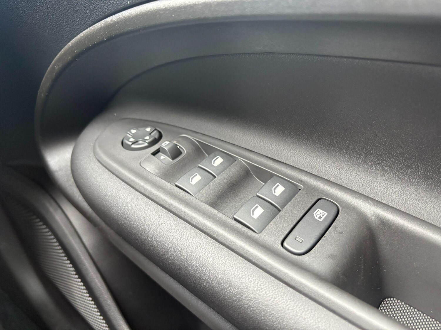 Used Jeep Avenger 2025 for sale - 76247416: Photo 17