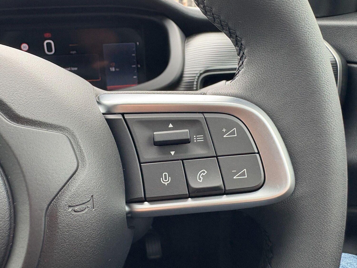 Used Jeep Avenger 2025 for sale - 76247416: Photo 19