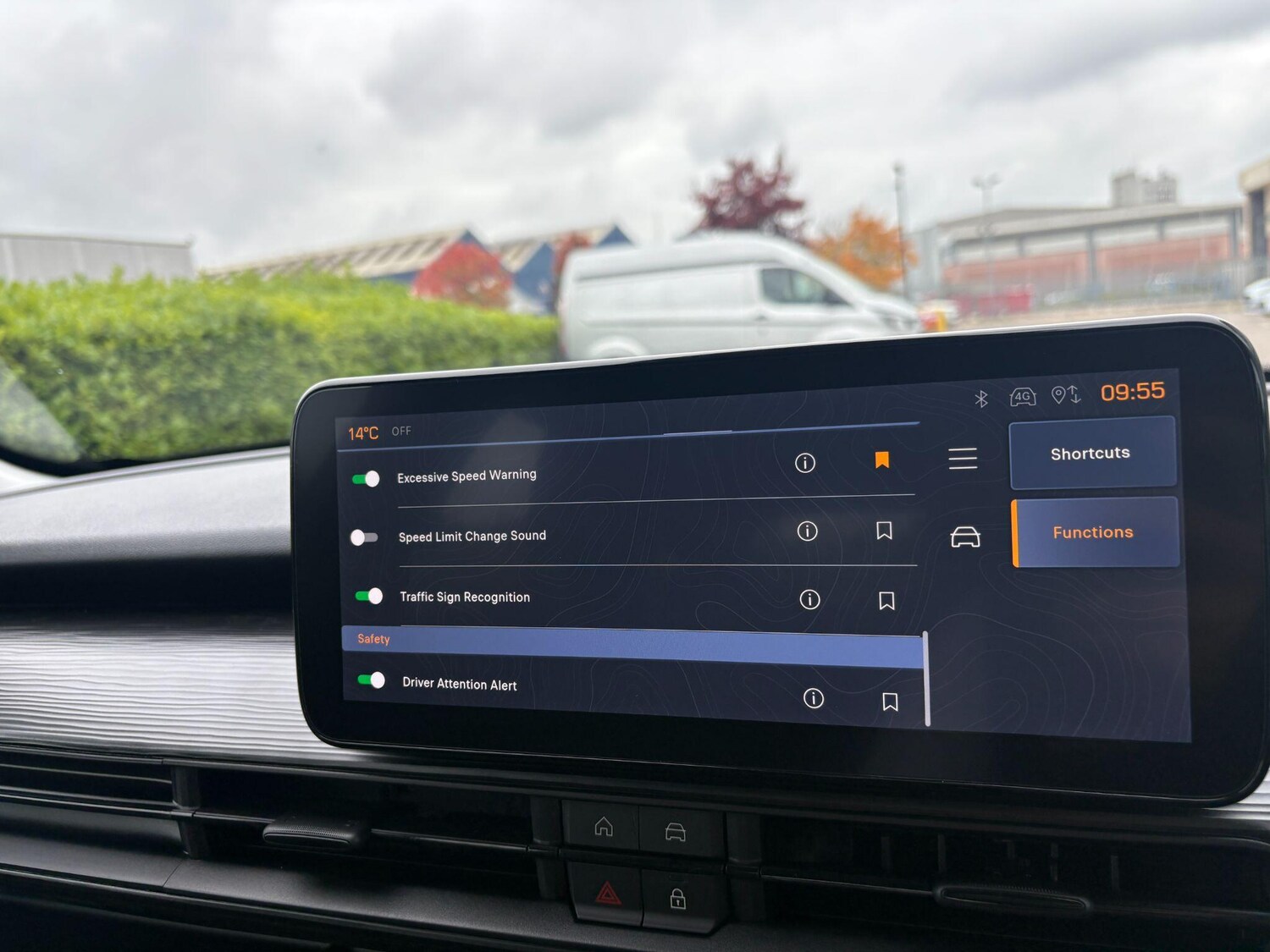 Used Jeep Avenger 2025 for sale - 76247416: Photo 28