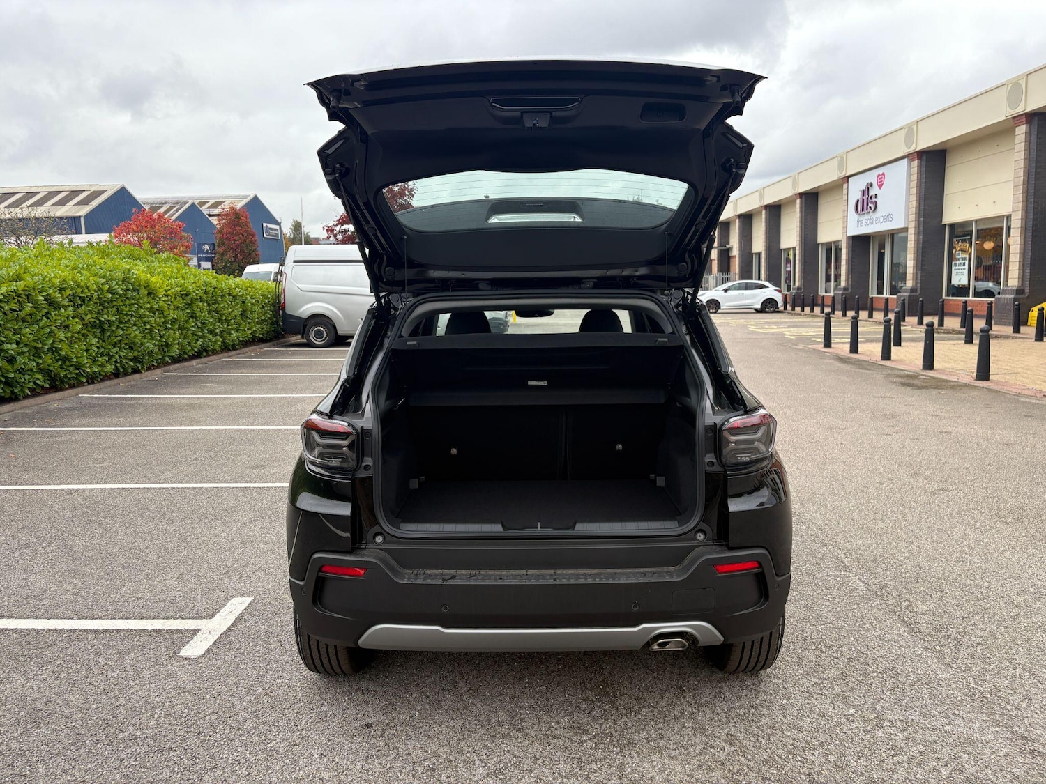 Used Jeep Avenger 2025 for sale - 76247416: Photo 9